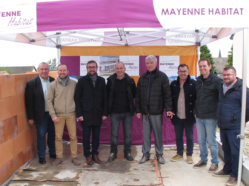 1ere pierre Mayenne Habitat construction Montenay novembre 2017