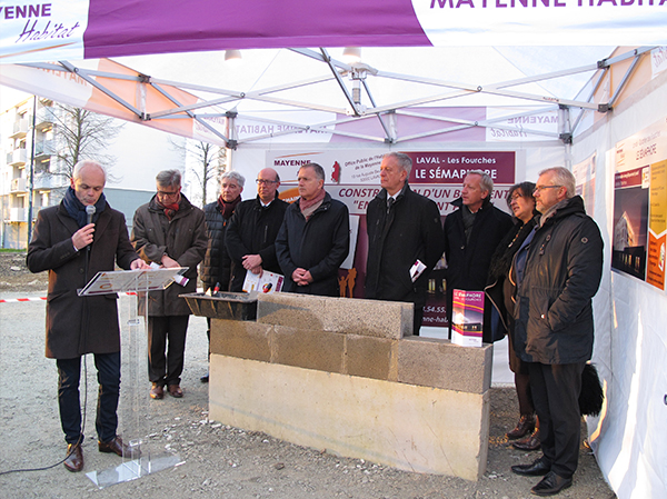 1ere pierre Laval Semaphore mayenne habitat nov 2017 - 03