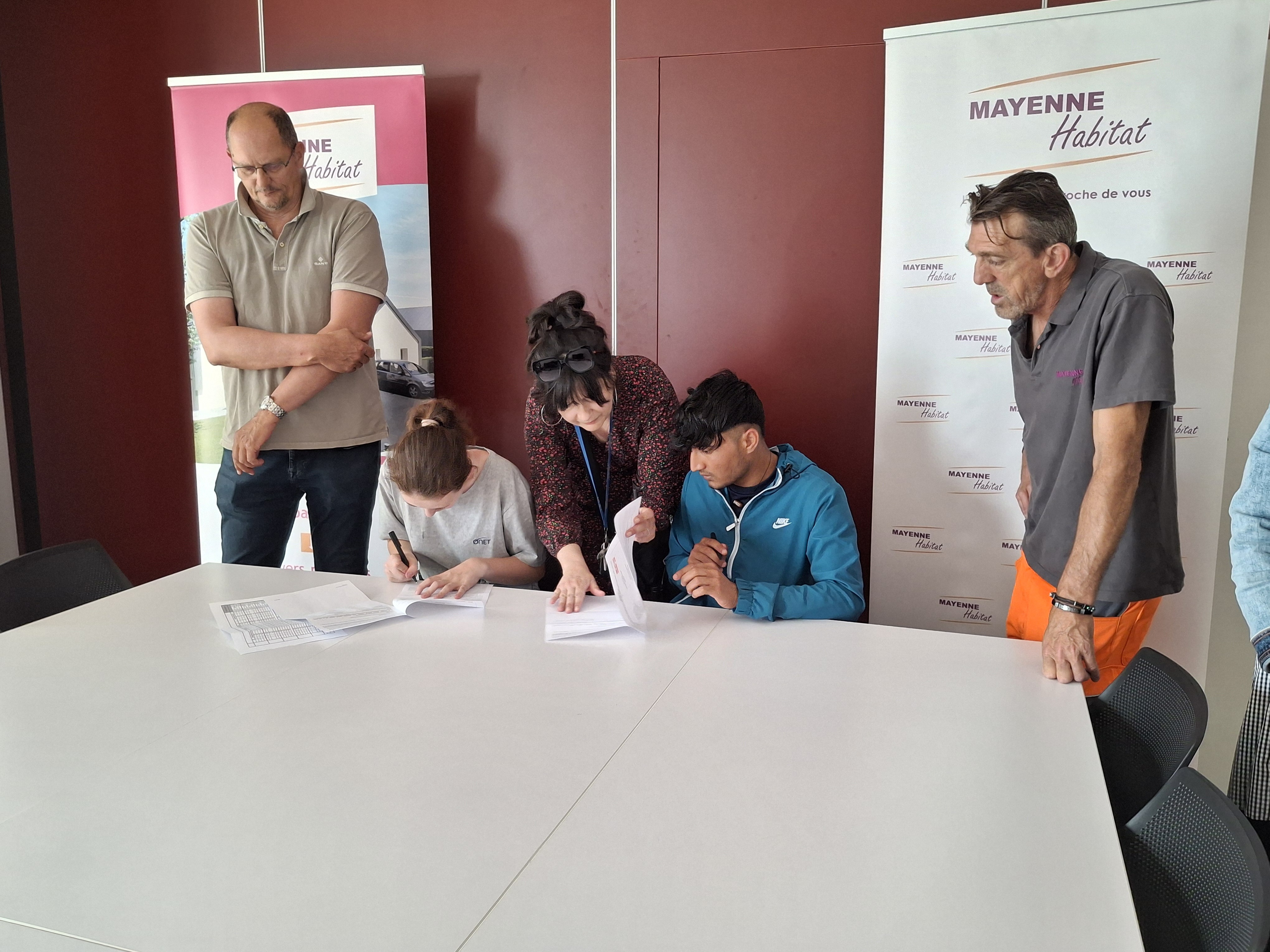 contrat jeune