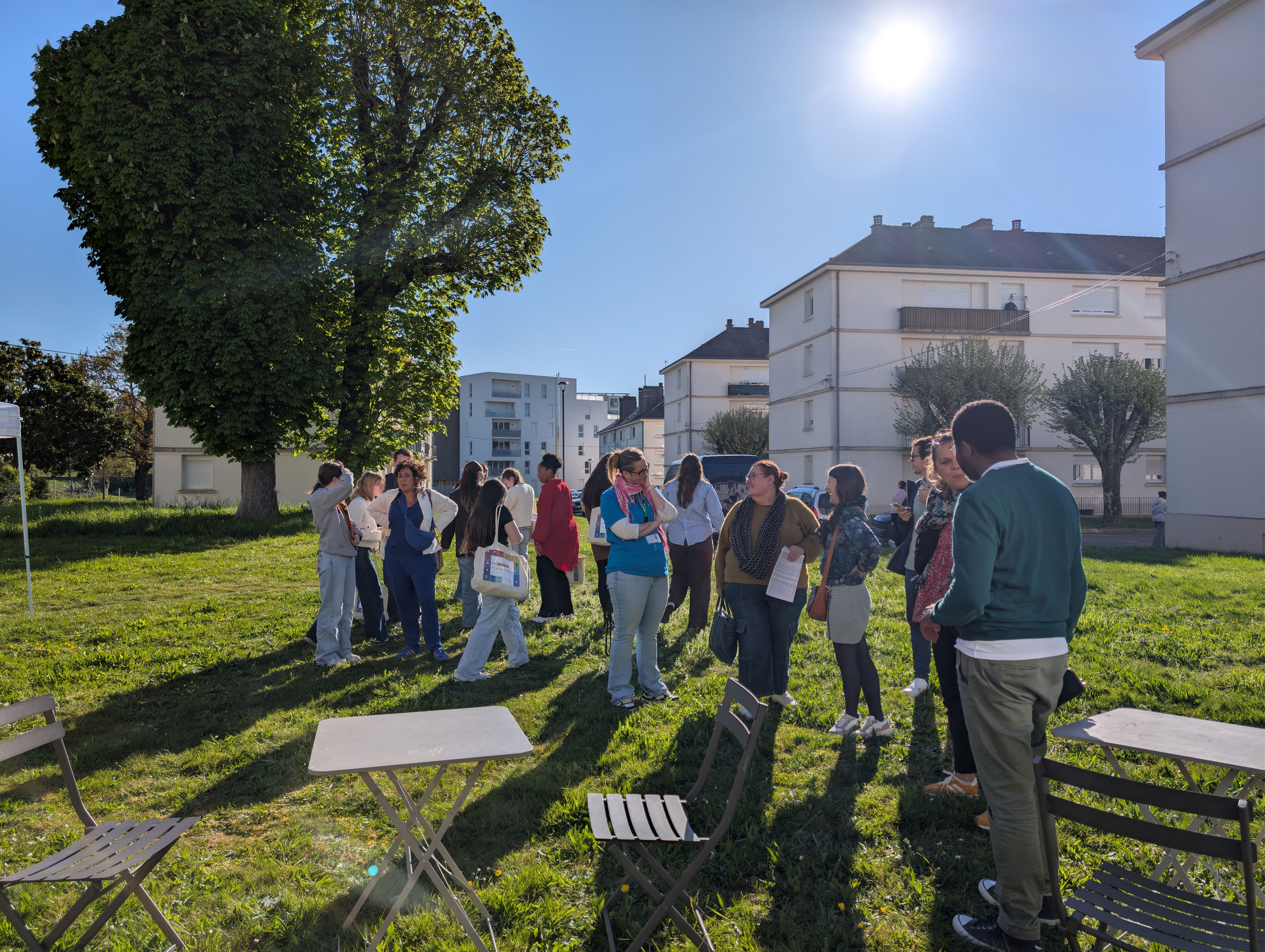 Floutée---PXL_20260407_075720549.RAW-01