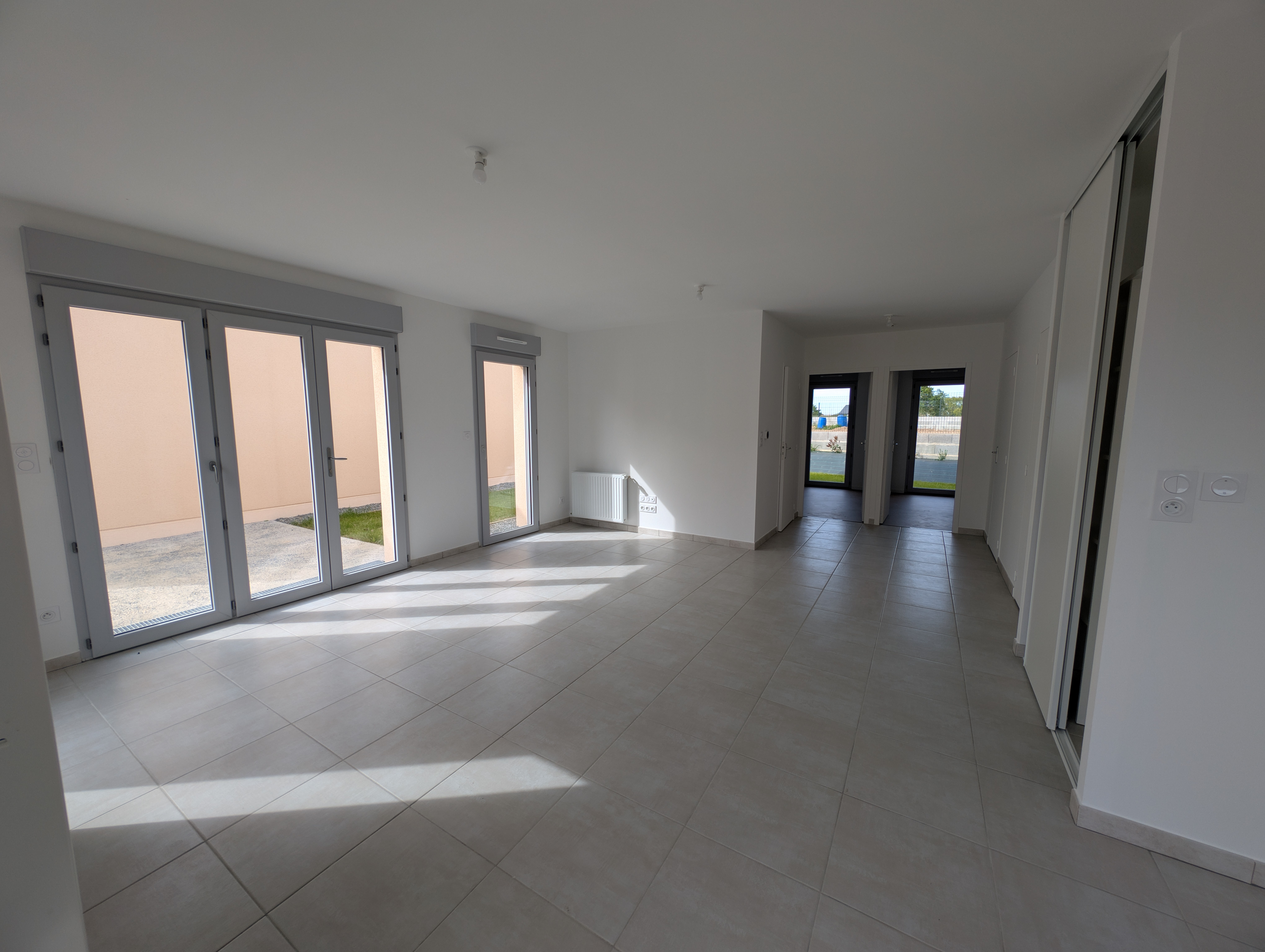 Inauguration St Quentin les Anges 1