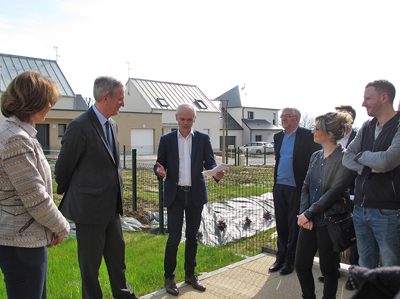 Inauguration maisons Mayenne Habitat au Genest St Isle - avril 2018 - 02